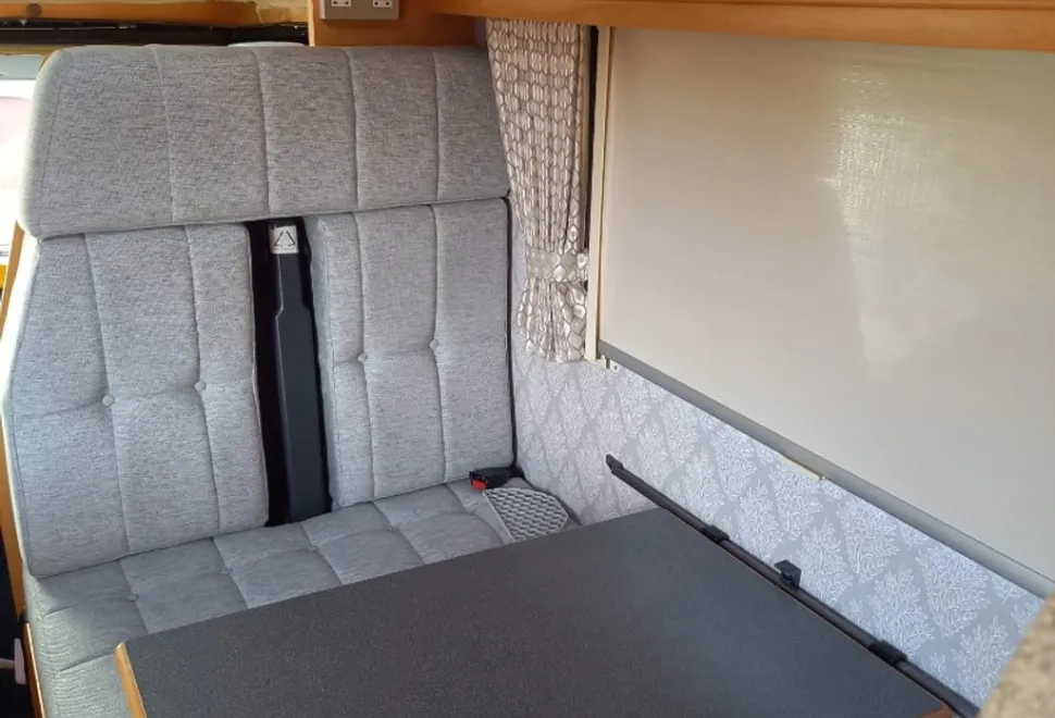 Elddis Autoquest 180 2007