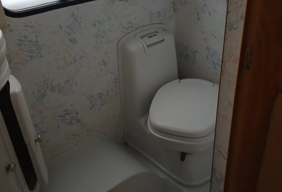 Elddis Autoquest 180 2007