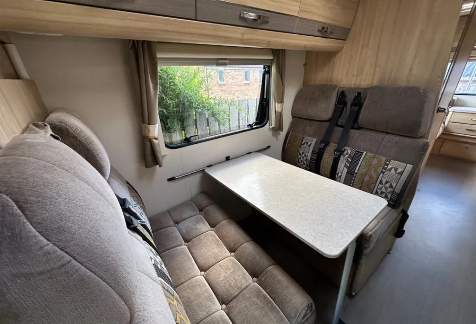 Elddis Autoquest Evolution 180 (Brownhills special with black cab) 2015