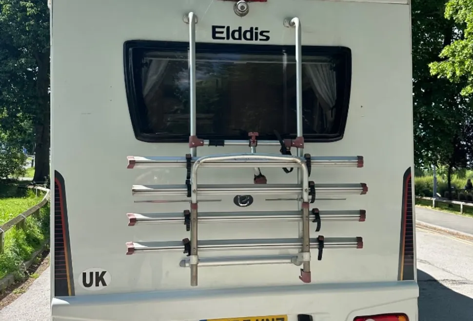 Elddis Autoquest Evolution 180 (Brownhills special with black cab) 2015