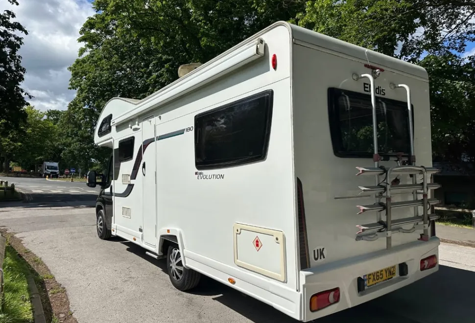 Elddis Autoquest Evolution 180 (Brownhills special with black cab) 2015