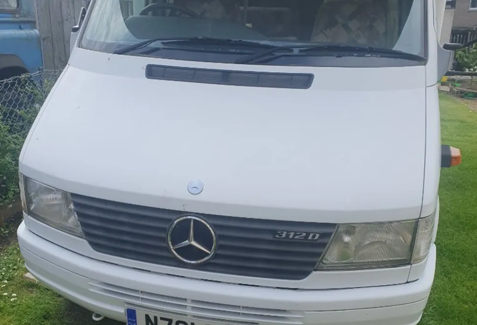 Compass Caravelle 2001