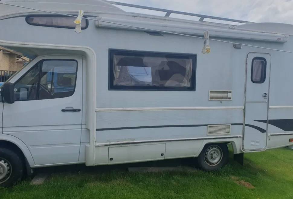 Compass Caravelle 2001