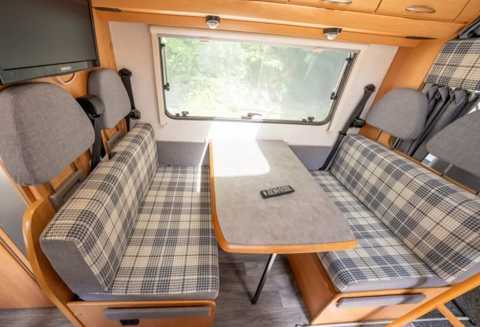 Hymer Swing 2002