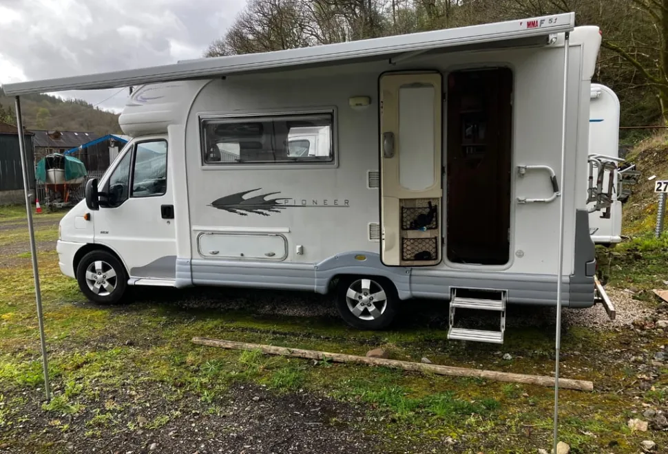 Autocruise Pioneer 2006