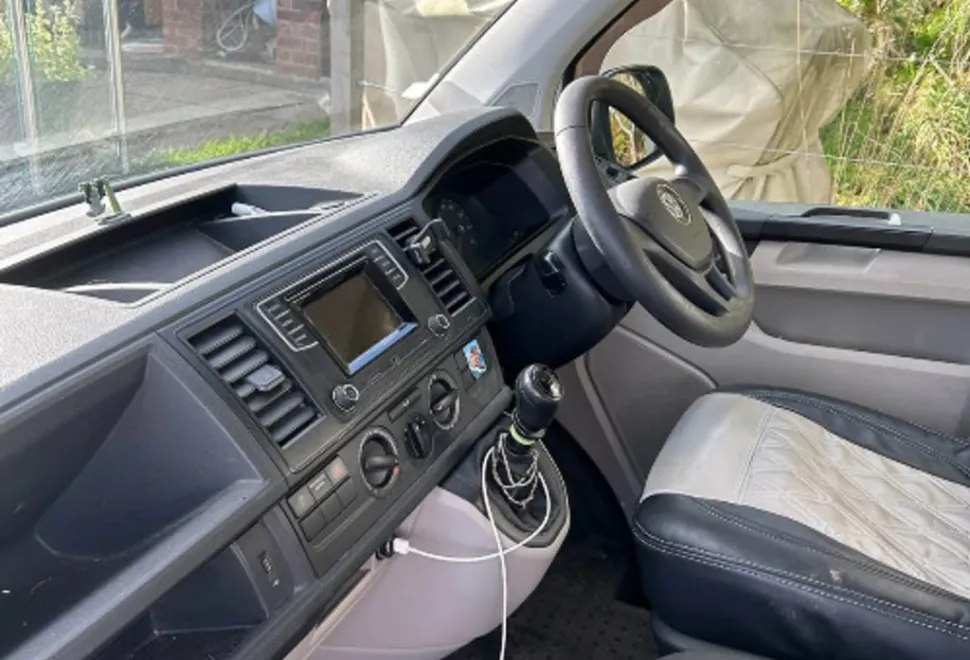 Volkswagen T6 pop top 2016