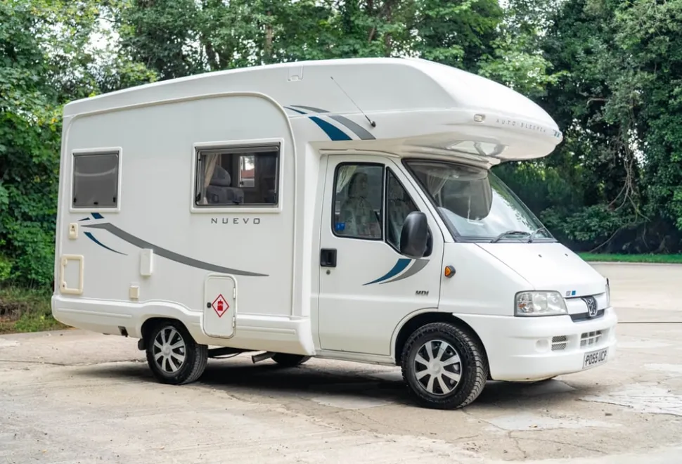 Auto-Sleeper Neuvo ES 2005