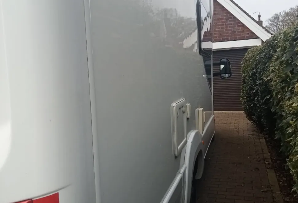 Auto-Trail Tracker 2015