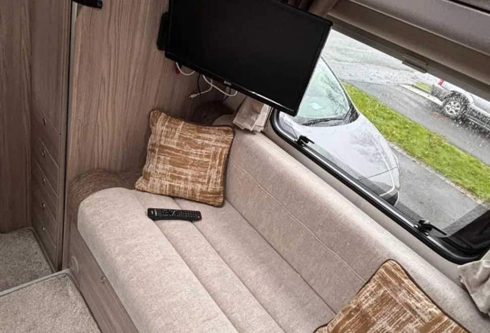 Elddis Autoquest 196 2024