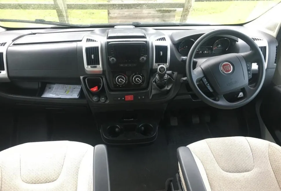 Autotrail Tribute T736 2017