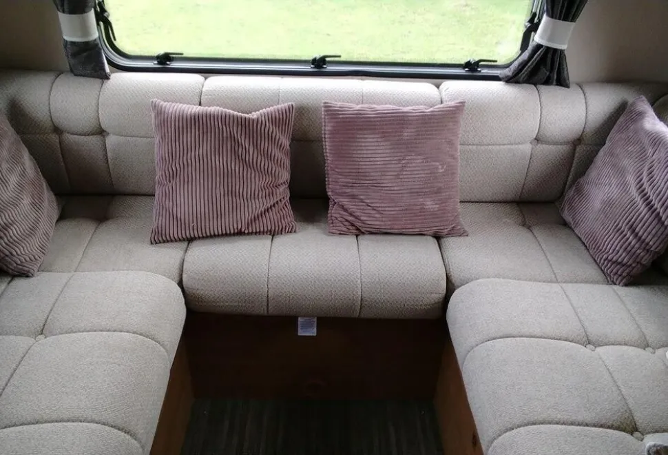 Autotrail Tribute T736 2017