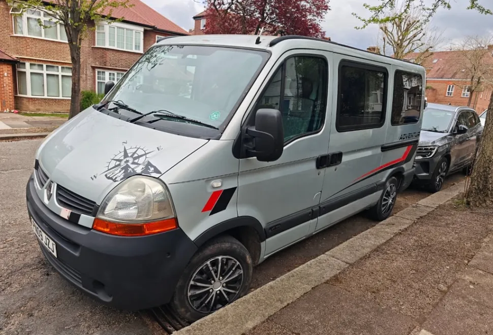 Renault Dci100 2009