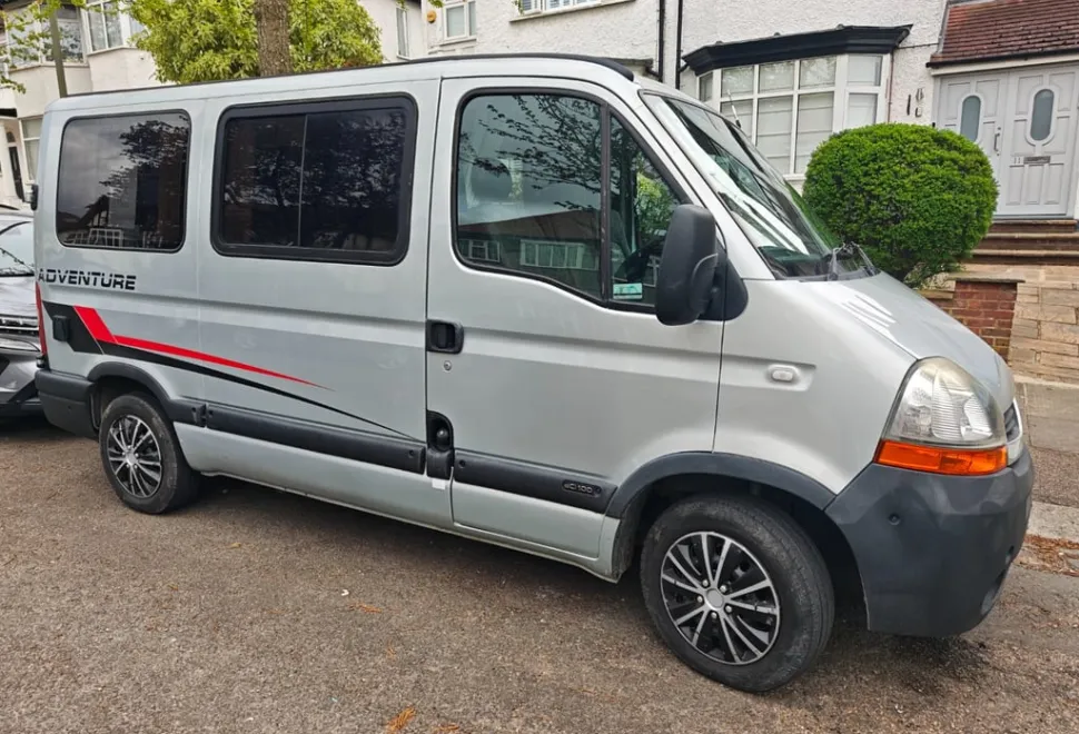 Renault Dci100 2009