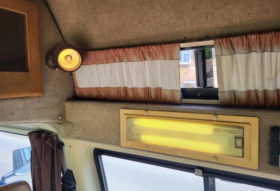 Auto-sleeper T25 high top 1990