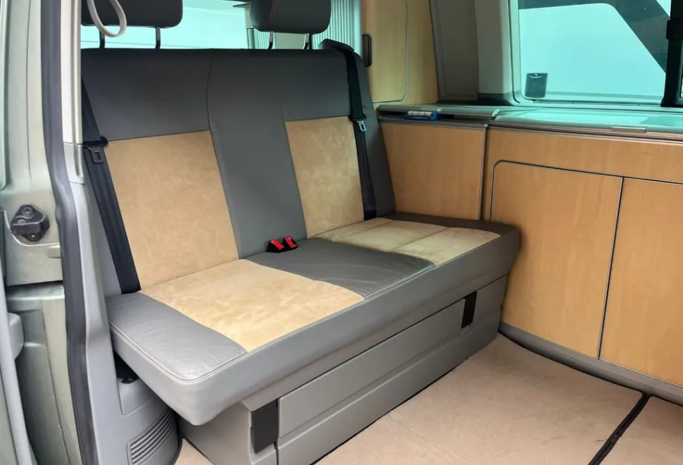 Volkswagen California se ocean 4 motion pop top sleeps 4 2006