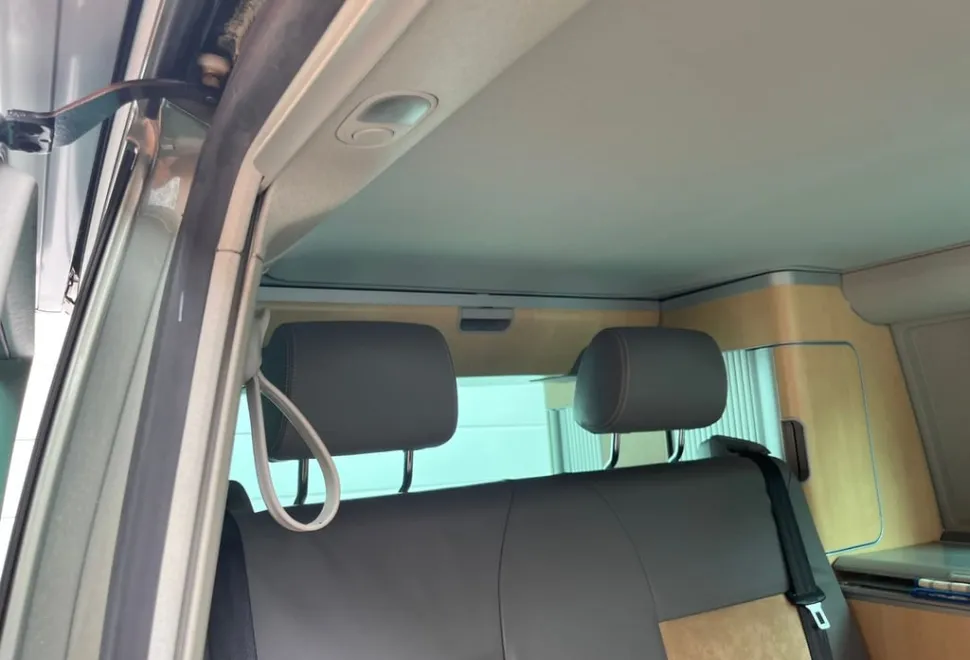 Volkswagen California se ocean 4 motion pop top sleeps 4 2006