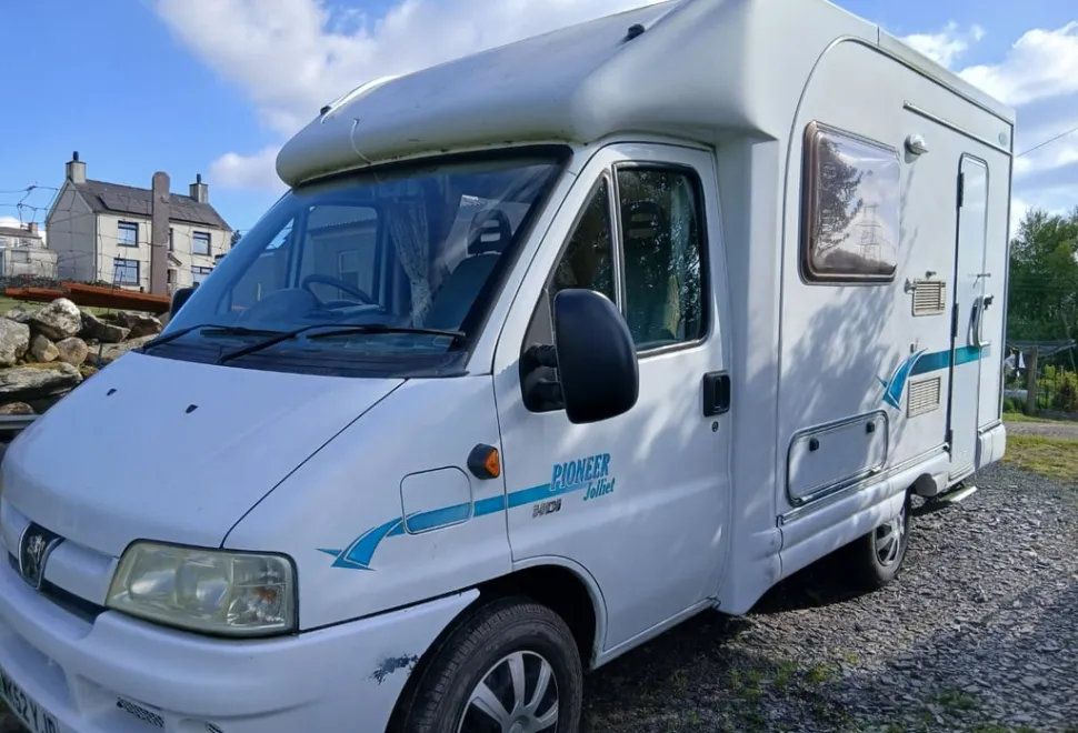 Autocruise Pioneer Jolliet 2002