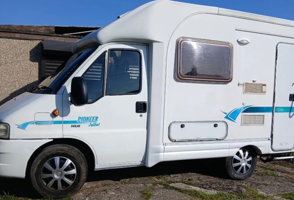 Autocruise Pioneer Jolliet 2002