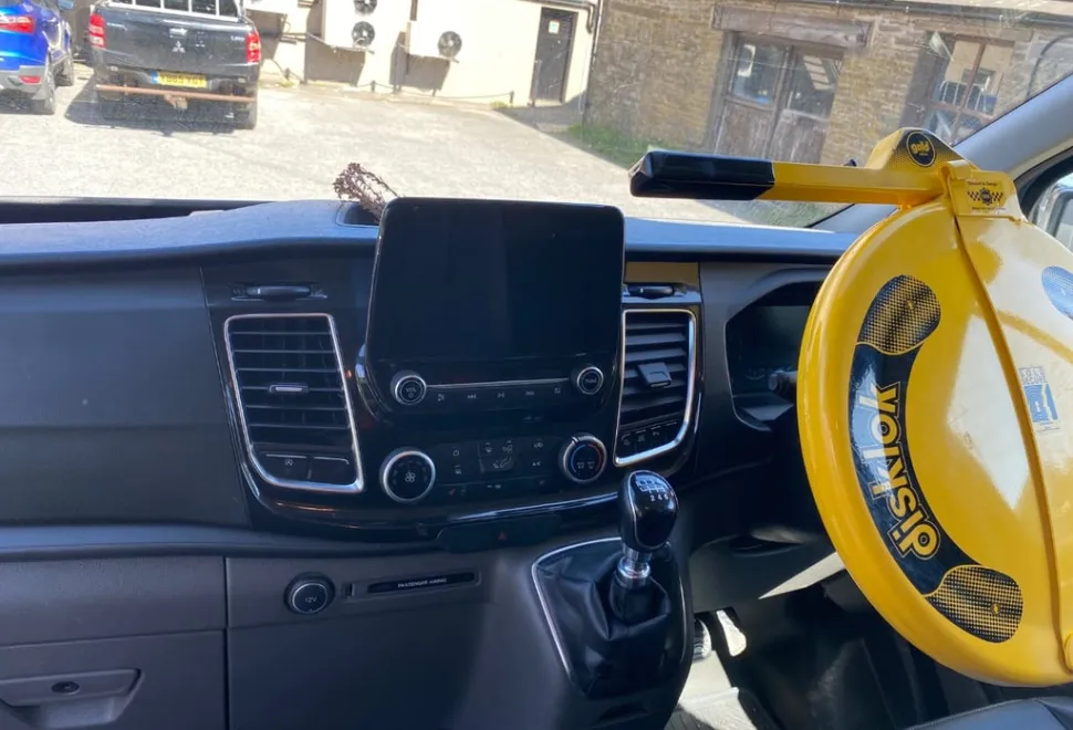 Ford transit sport 2021