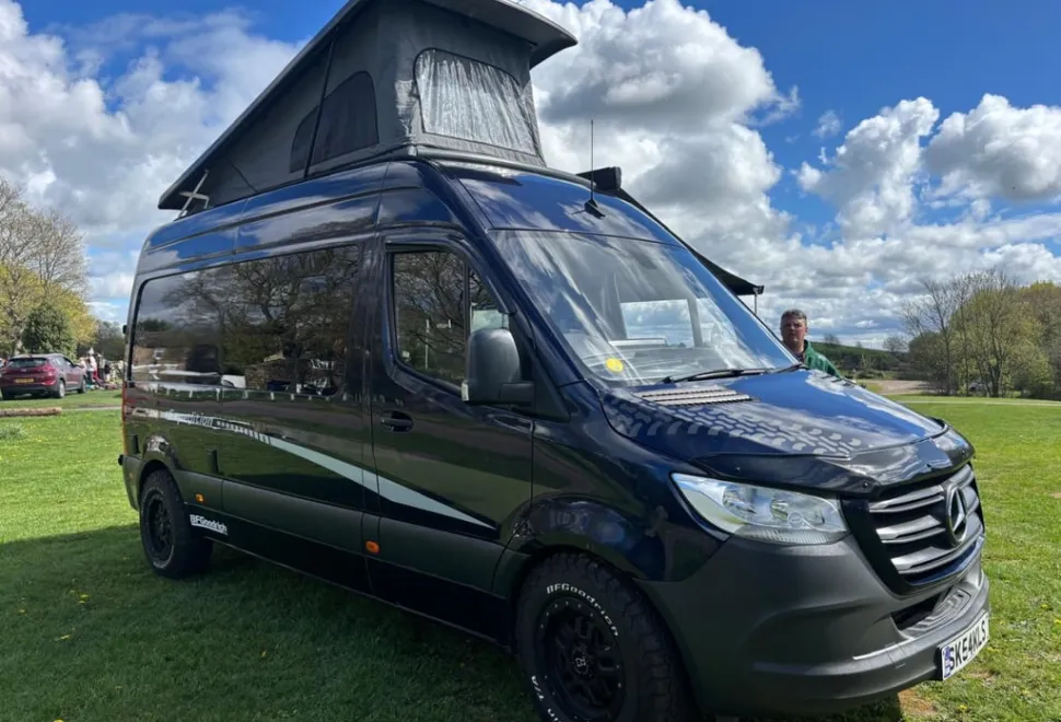 Mercedes Expedition 2020
