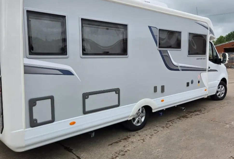 Auto-Sleepers Burford 2022