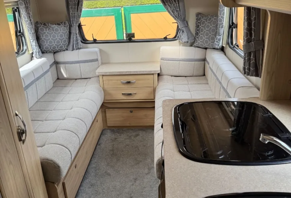 Elddis Autoquest 195 2017