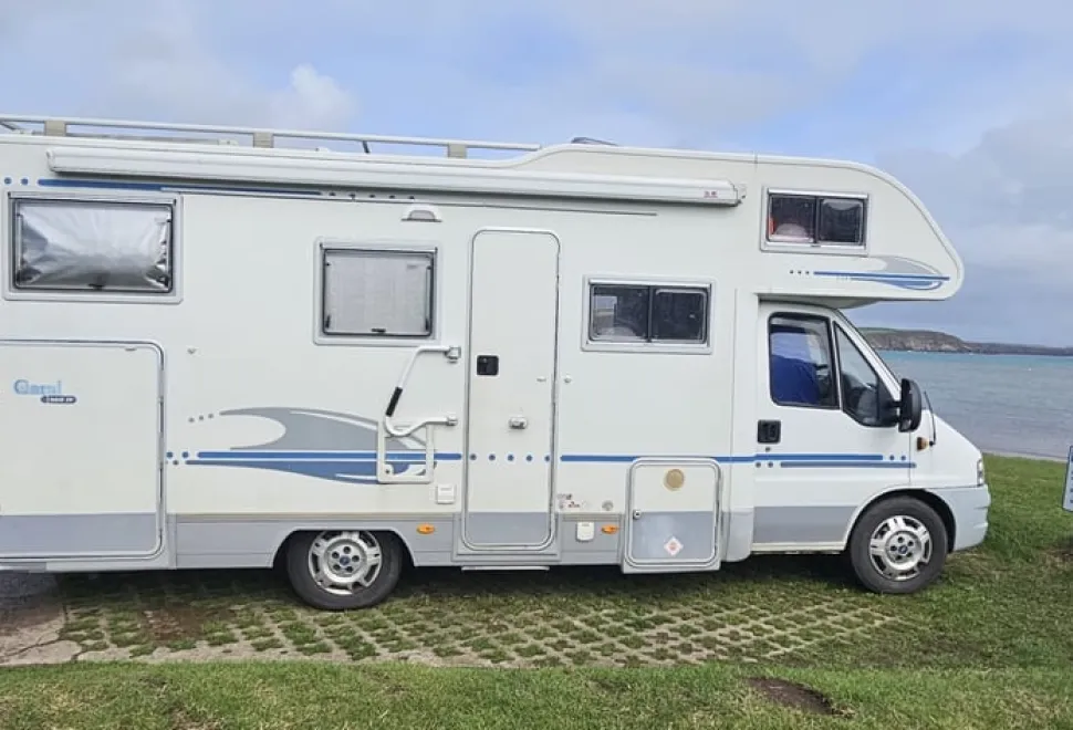 Adria Coral 660 2004
