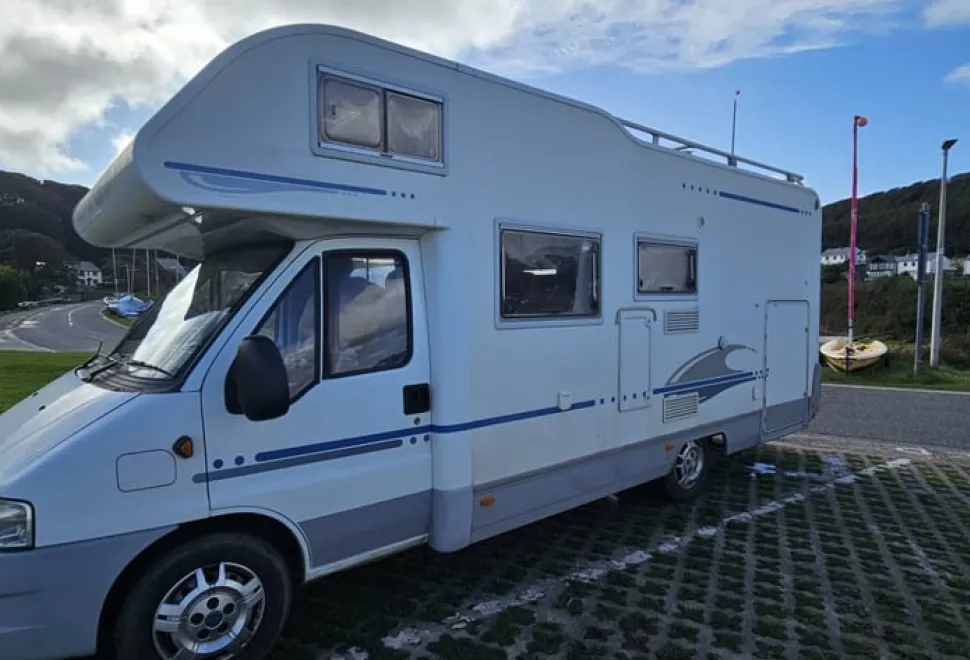 Adria Coral 660 2004