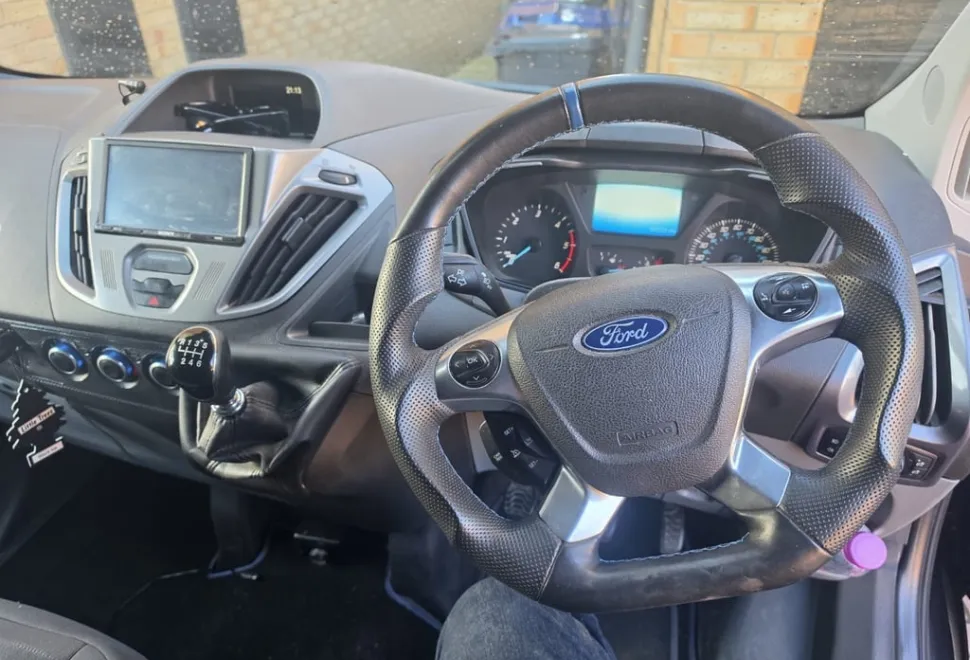 Ford transit custom 2017