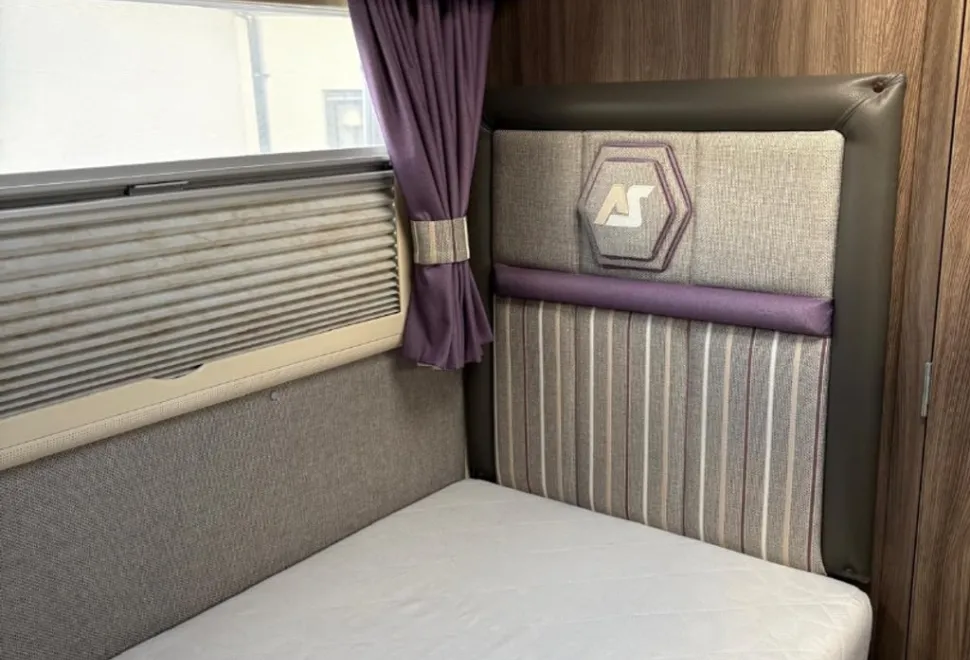 Auto-Sleepers Corinium Duo 2017