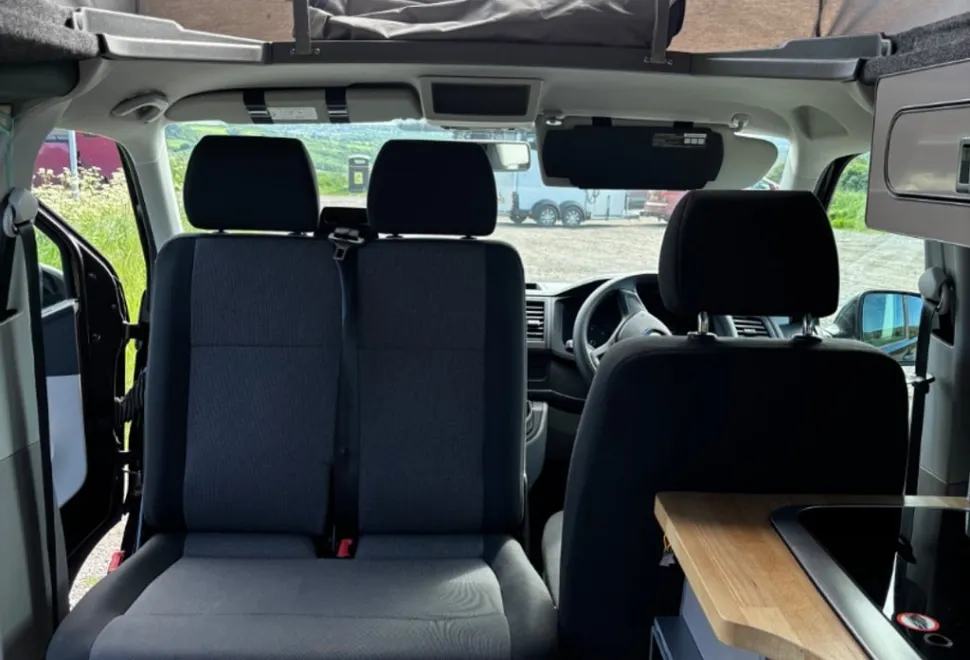 Volkswagen Transporter SWB 2016