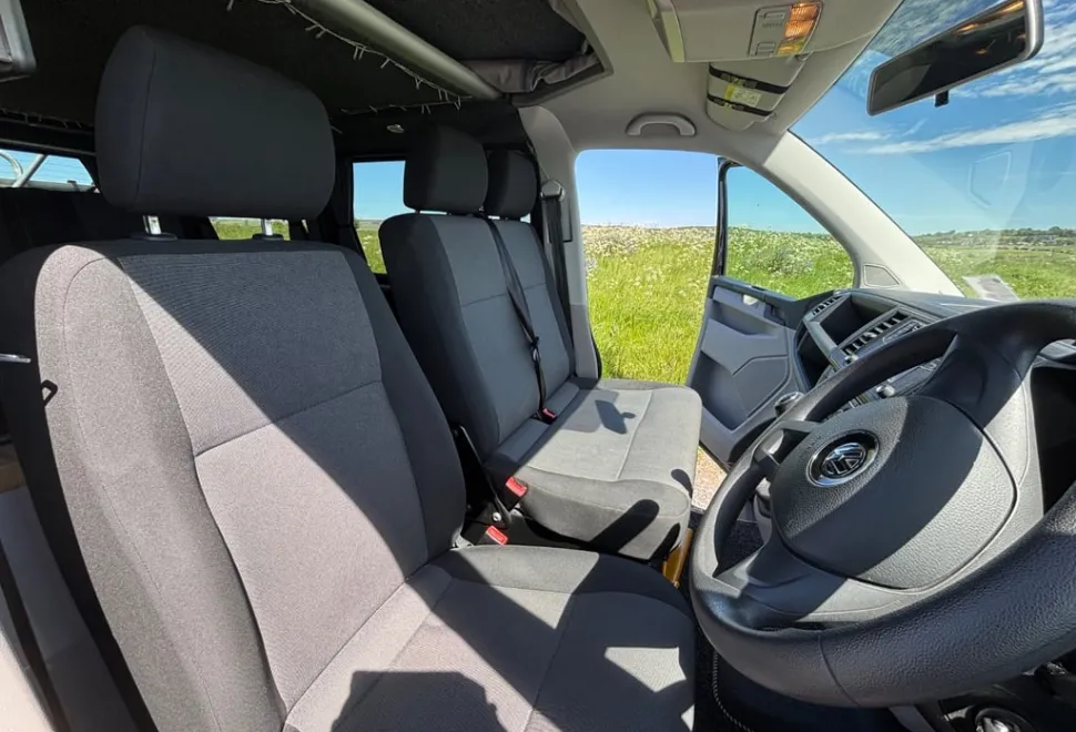 Volkswagen Transporter SWB 2016