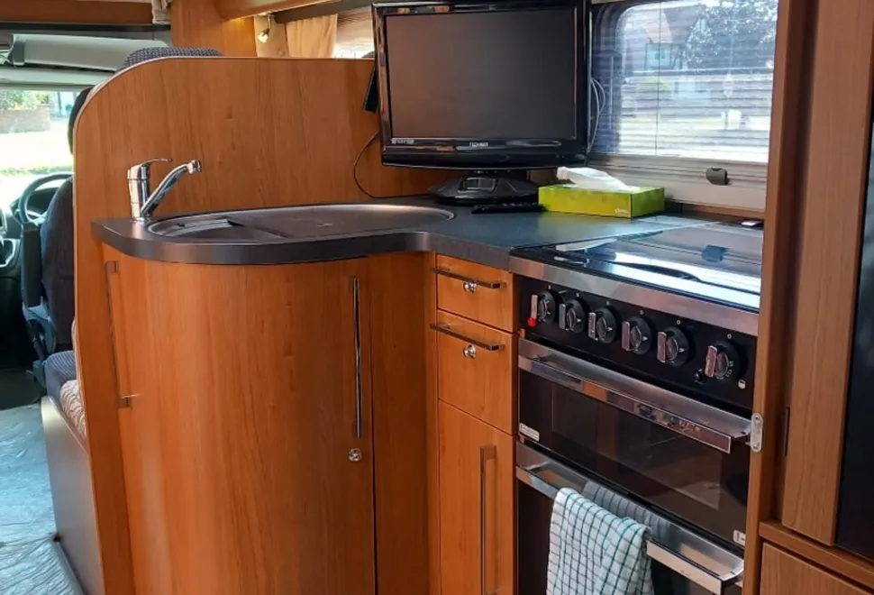 Autotrail Cheroke frontier 2012