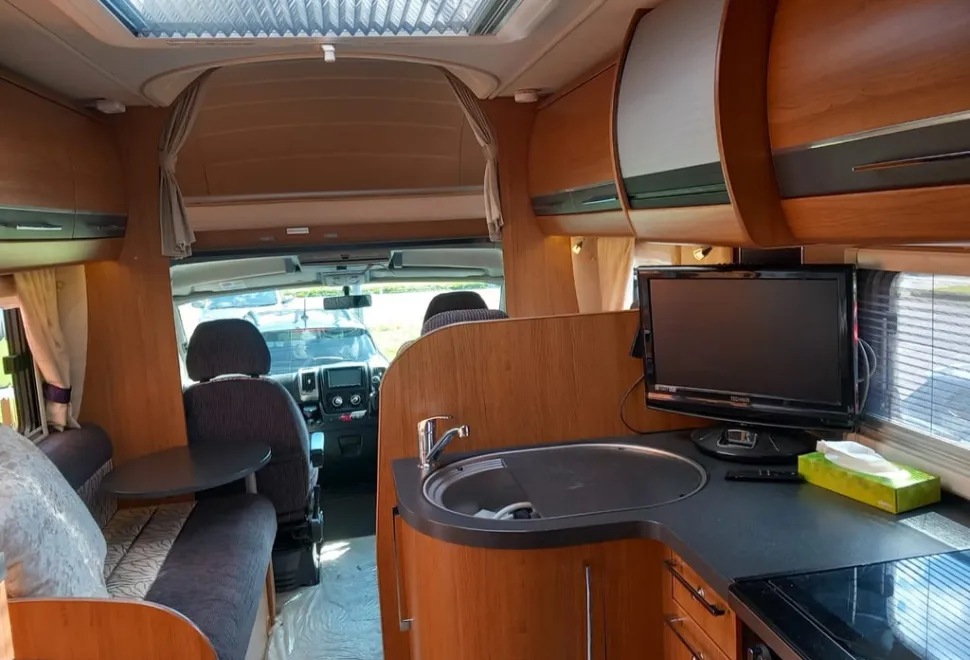 Autotrail Cheroke frontier 2012