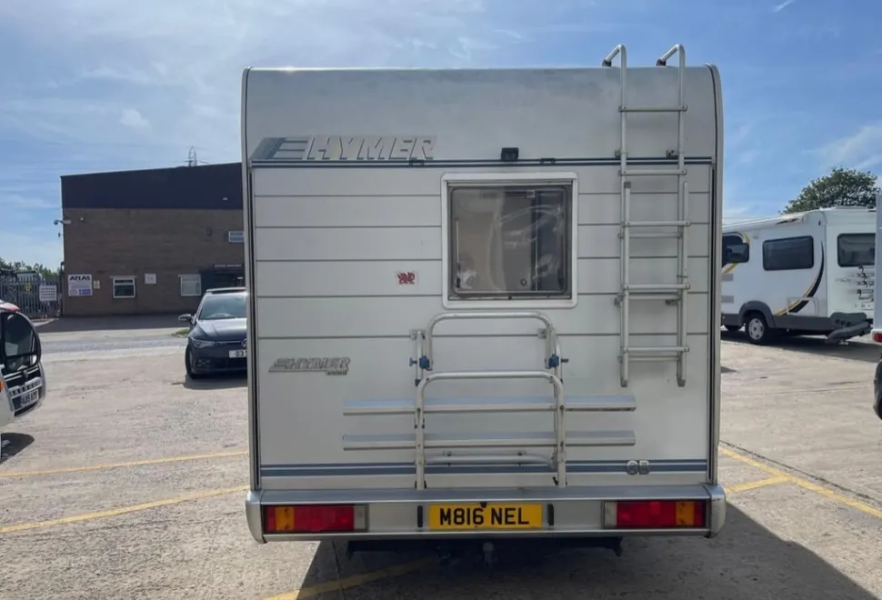 Hymer B564 4 berth a class 1995