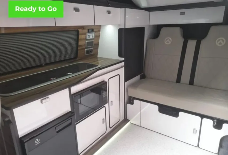 Volkswagen Transporter T6 - pro conversion 2017