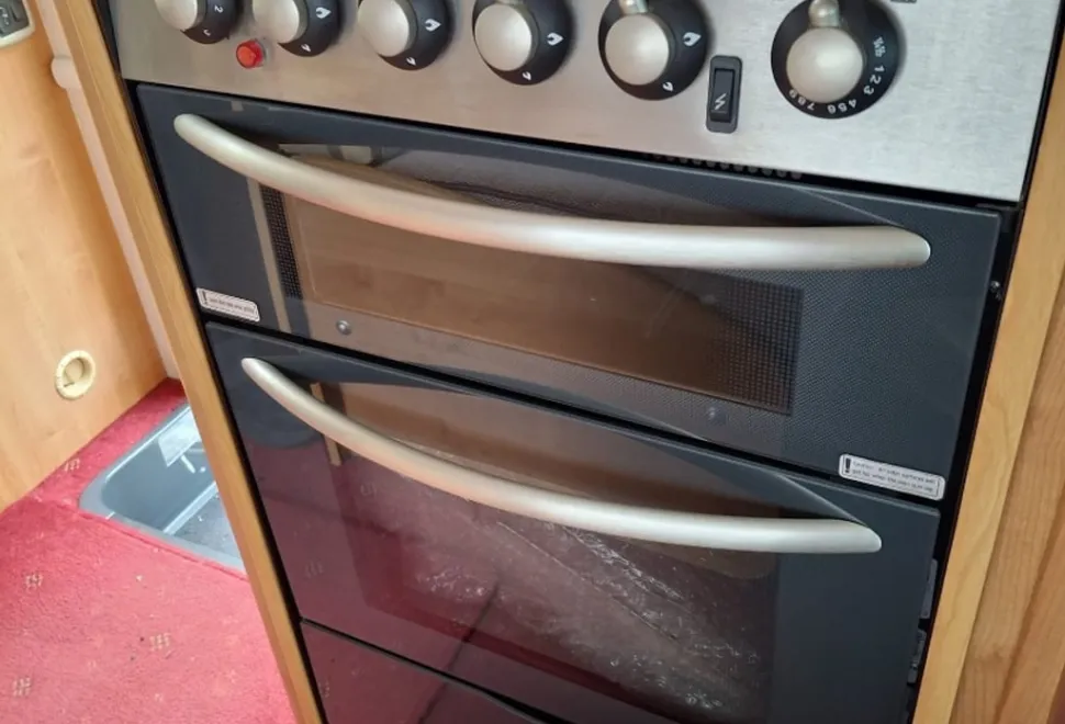 Auto-Trail 700SE 2006