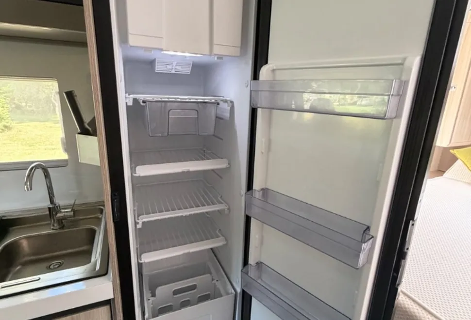 Adria Compact Supreme SC 2022