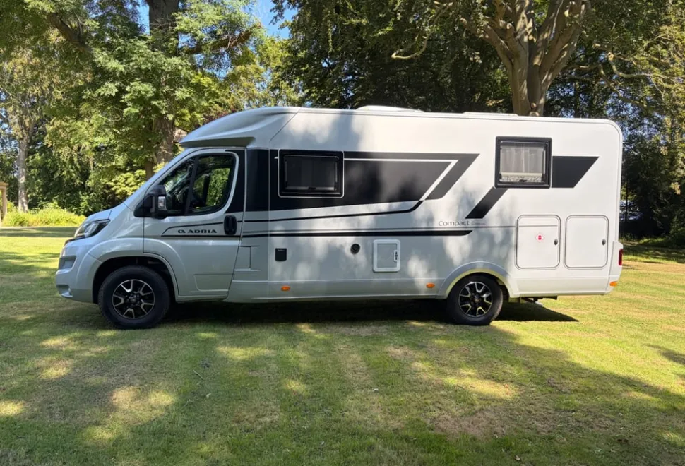 Adria Compact Supreme SC 2022