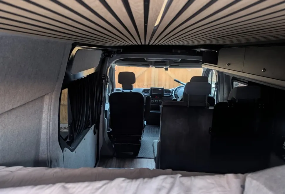 Nissan interstar 2023