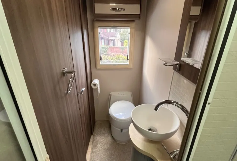 Auto-sleeper Corinium 2021