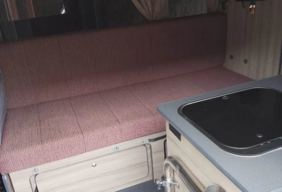 Mercedes-Benz V230 2016