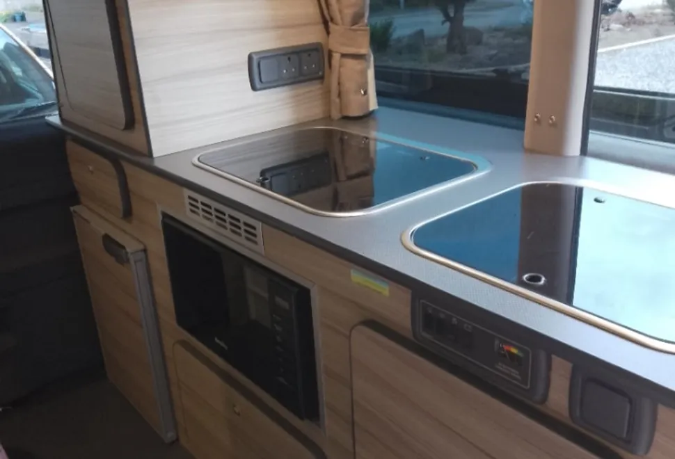 Mercedes-Benz V230 2016