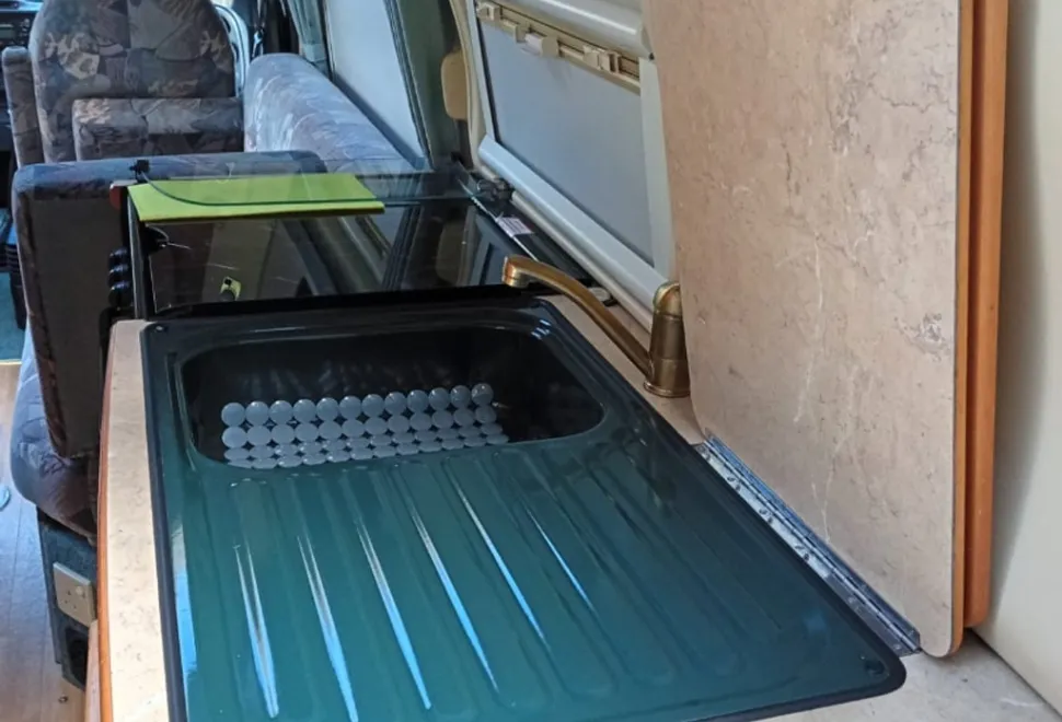 Auto-Sleeper Autosleeper 2005