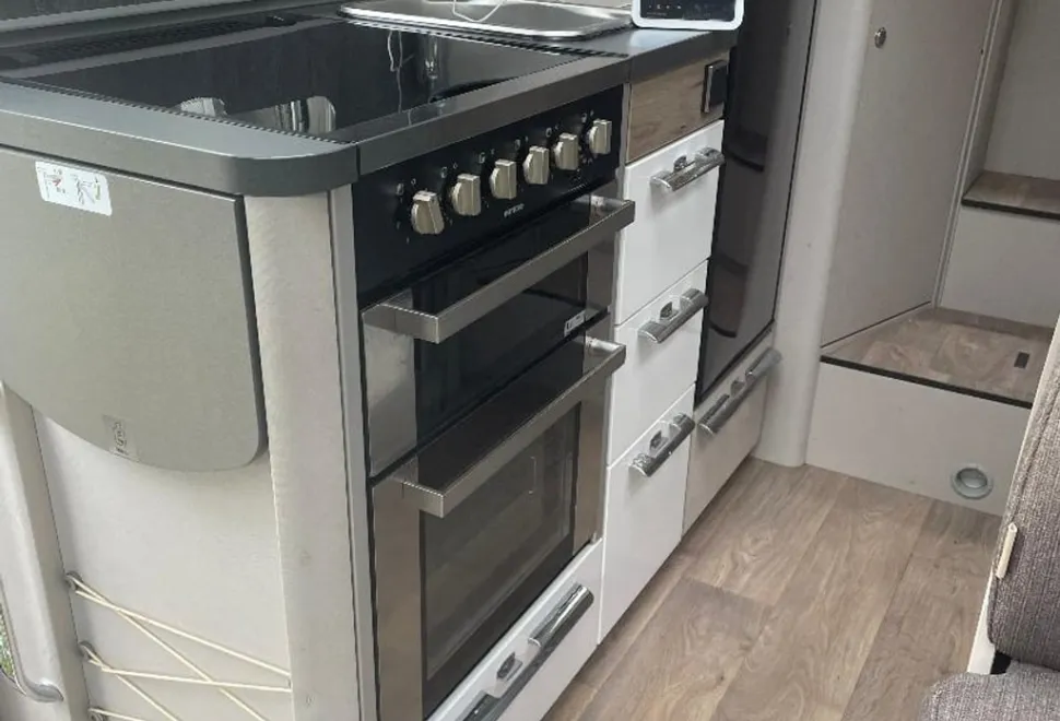 Hymer 474 2021