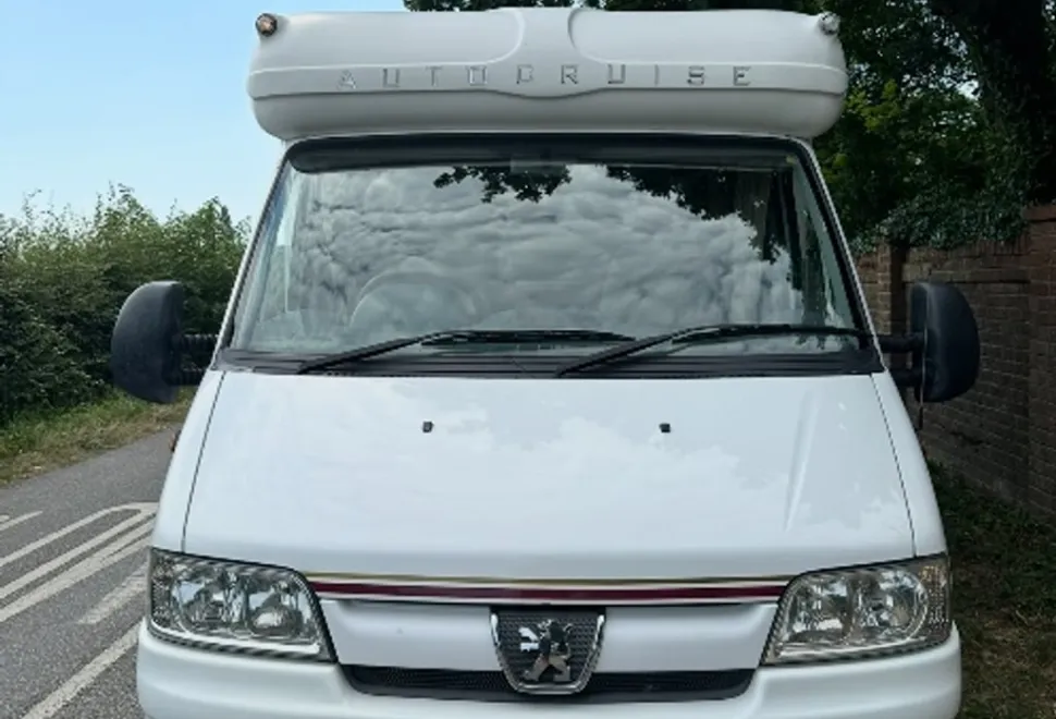 Autocruise Starlet 2006