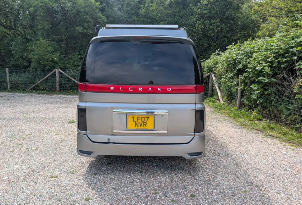 Nissan Elgrand 2007