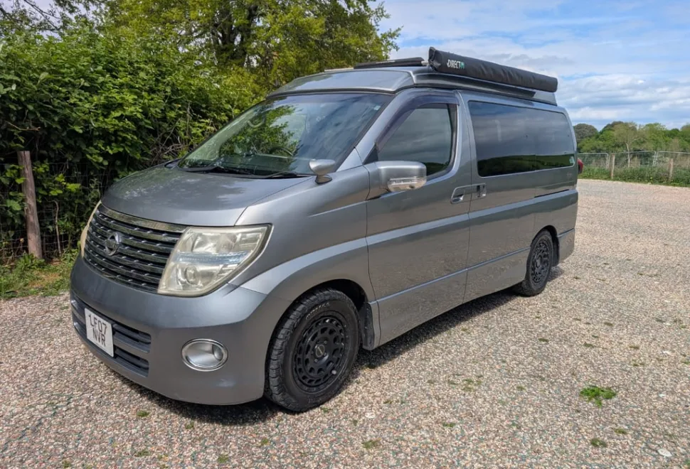 Nissan Elgrand 2007