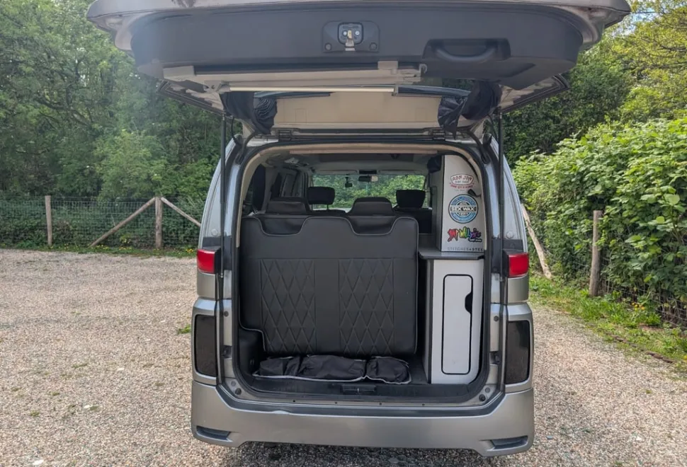 Nissan Elgrand 2007