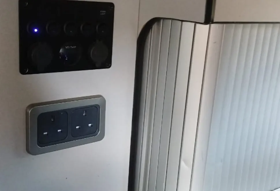 Nissan Elgrand 2007